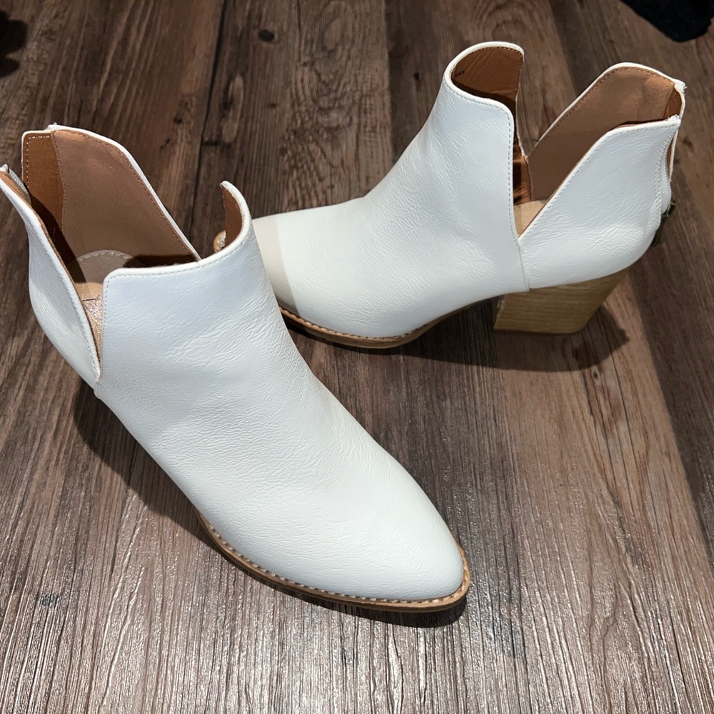 Beast fashion ankle booties